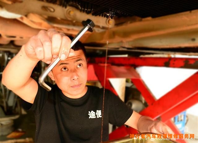 自动变速自动变速箱阀体维修_法士特大8档箱维修视频_变速箱维修