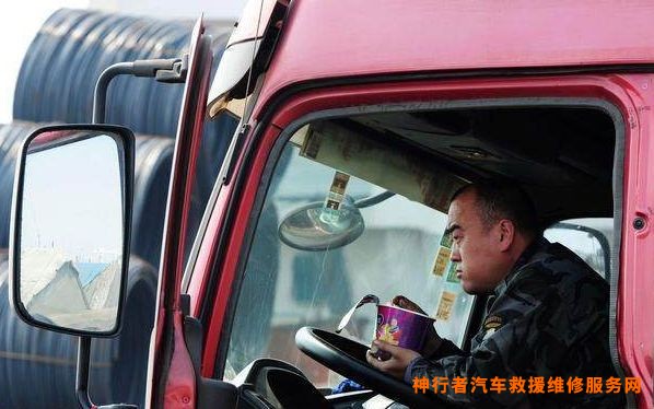 高速拖车救援_河南高速救援拖车_个人拖车能上高速拖车吗