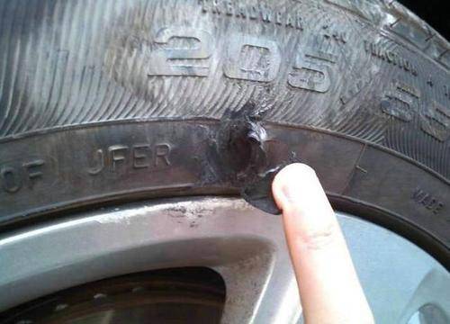 小李补胎补个胎花了120_修复换胎补胎_流动补胎怎么扒胎