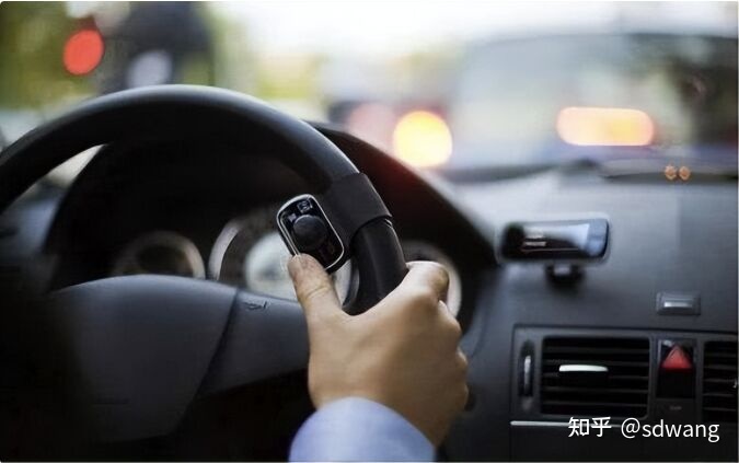 汽车刹车维修_刹车分泵维修视频_汽车刹车泵维修视频